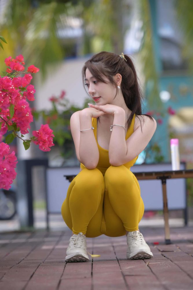 长相甜美的瑜伽裤女孩【695P】DM6305-无忧兔兔