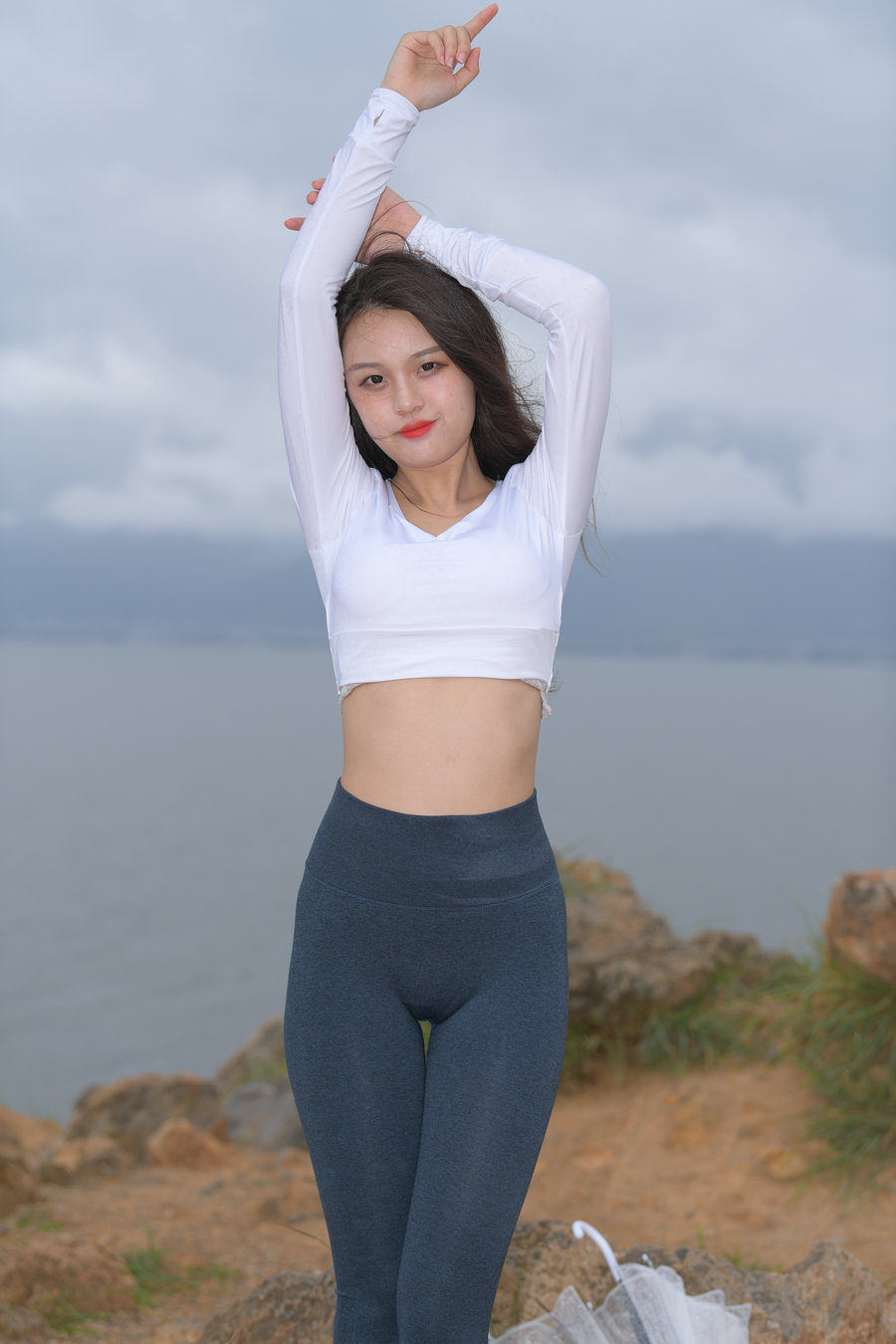 图片[2]-深蓝色瑜伽裤甜美女孩 J1320 514P2V-17.5GB-无忧兔兔