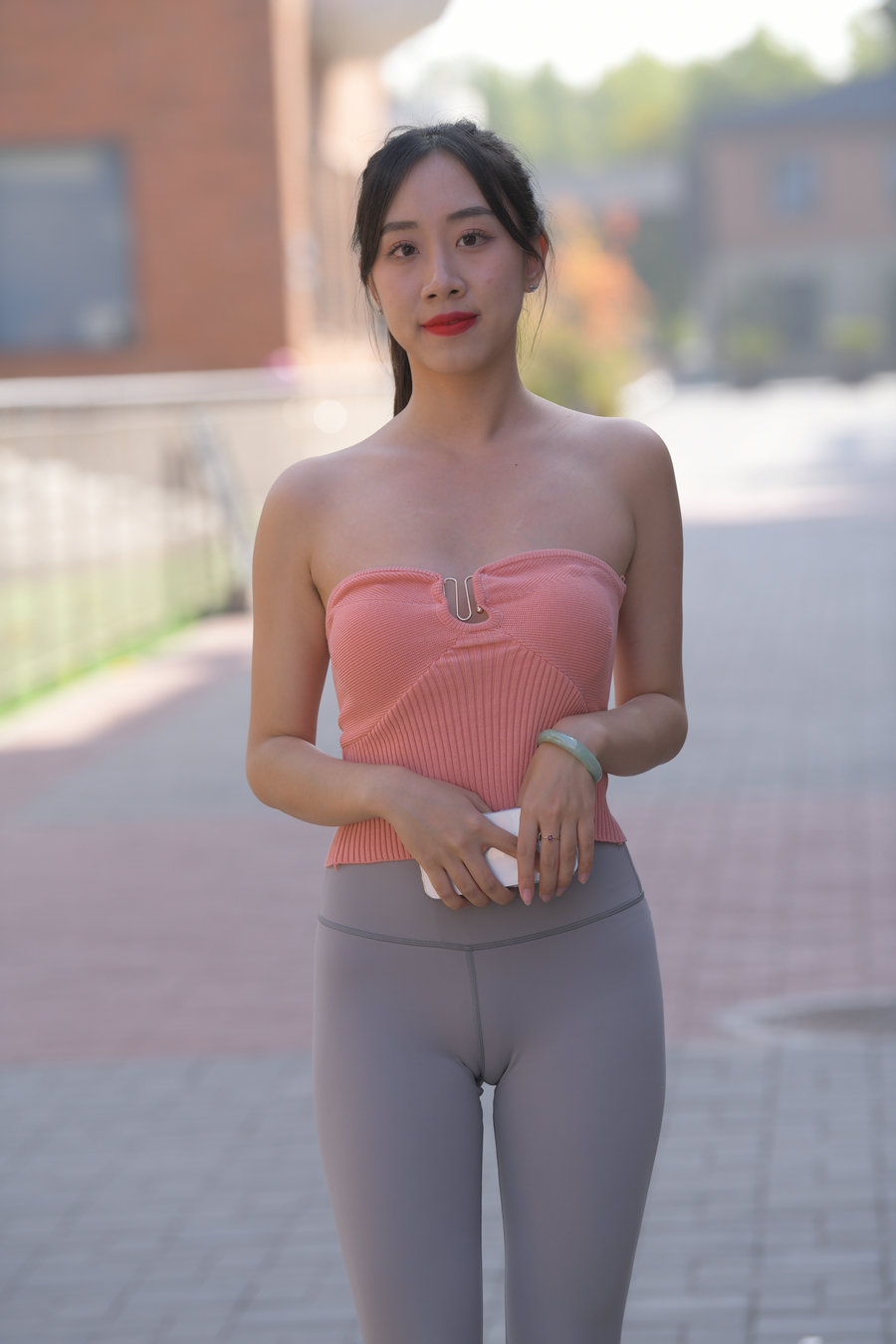 图片[1]-灰色瑜伽裤女孩J4905 522P1V-25.8GB-无忧兔兔