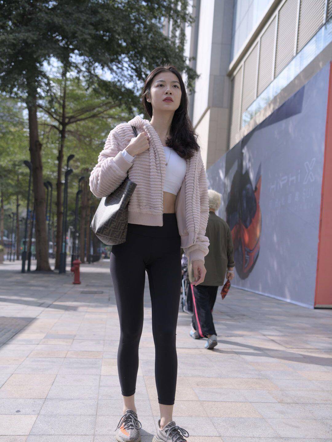 图片[2]-逛街的紧身瑜伽裤女孩 J1455 411P2V-26.6GB-无忧兔兔