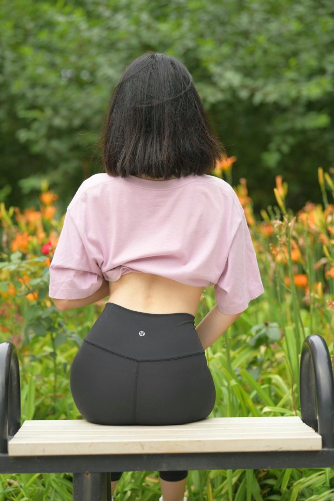 图片[2]-穿瑜伽裤打篮球的大三女孩J2198 463P1V-18.6GB-无忧兔兔