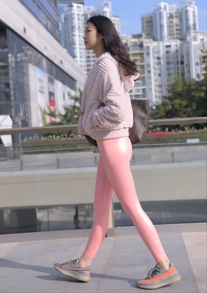 图片[2]-粉红色紧身裤的女孩 J1482 365P2V-18.1GB-无忧兔兔