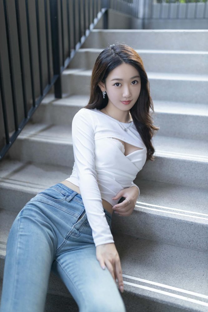 唐安琪 - 户外牛仔裤写真 【40P】P25226-无忧兔兔