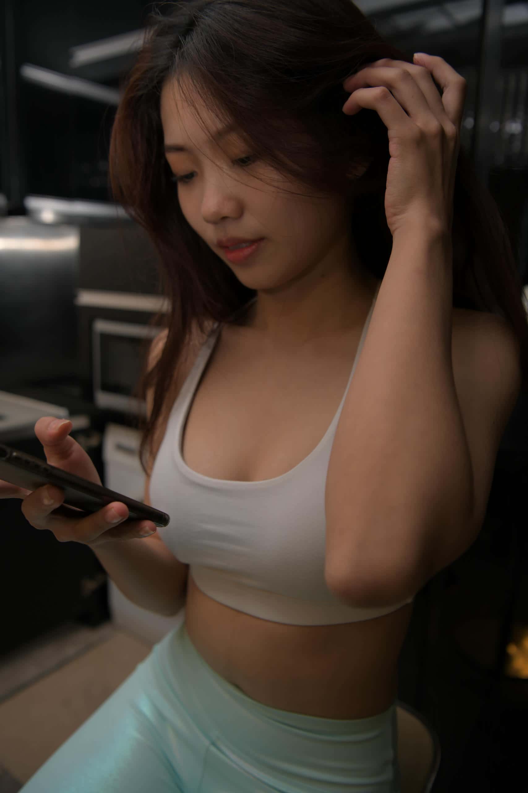 图片[4]-户外玩耍的瑜伽裤小姐姐【467P】J1419-无忧兔兔