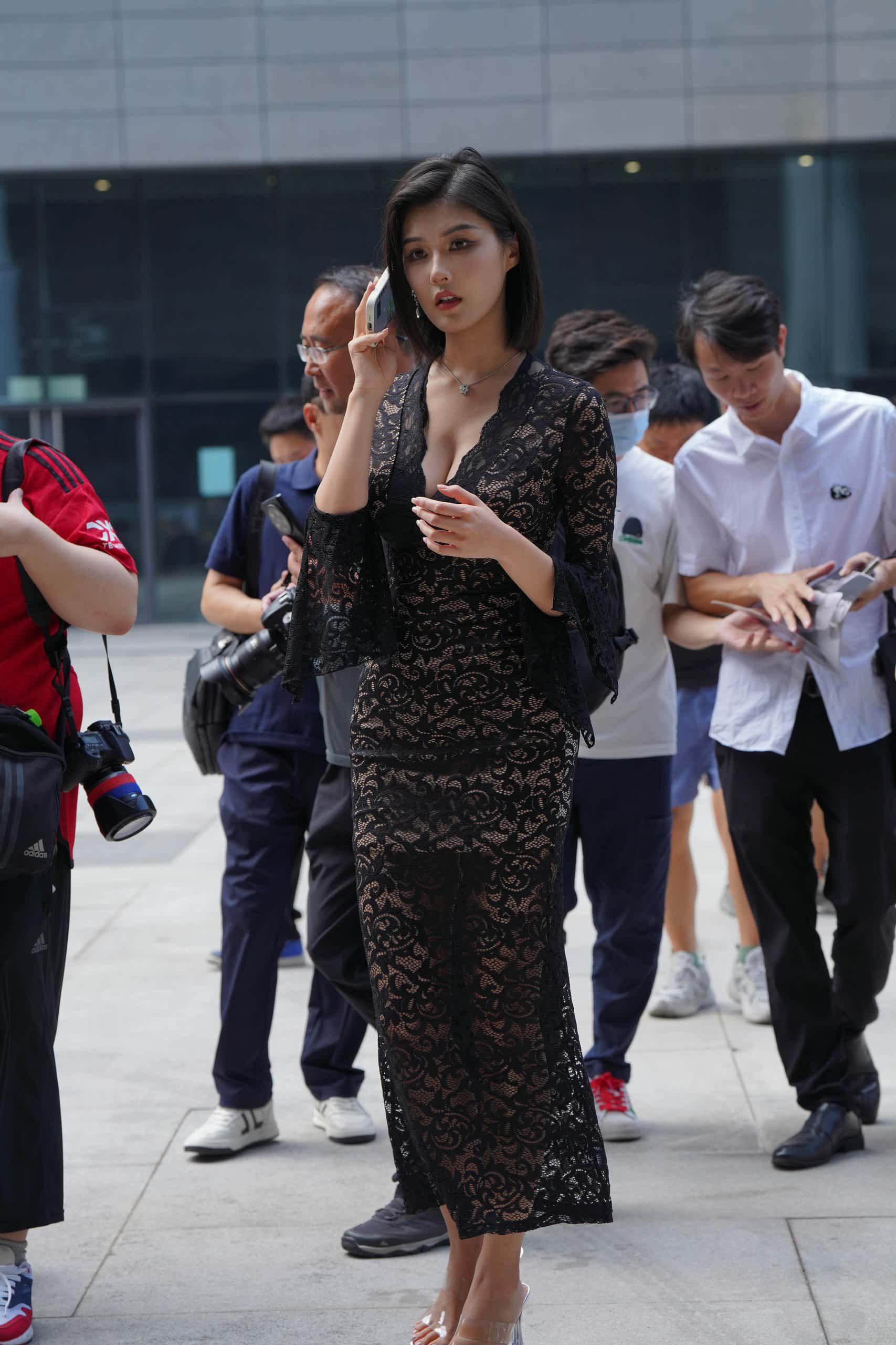 图片[2]-穿黑色透明长裙的姑娘【175P】J8257-无忧兔兔